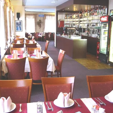 Grand Hotel